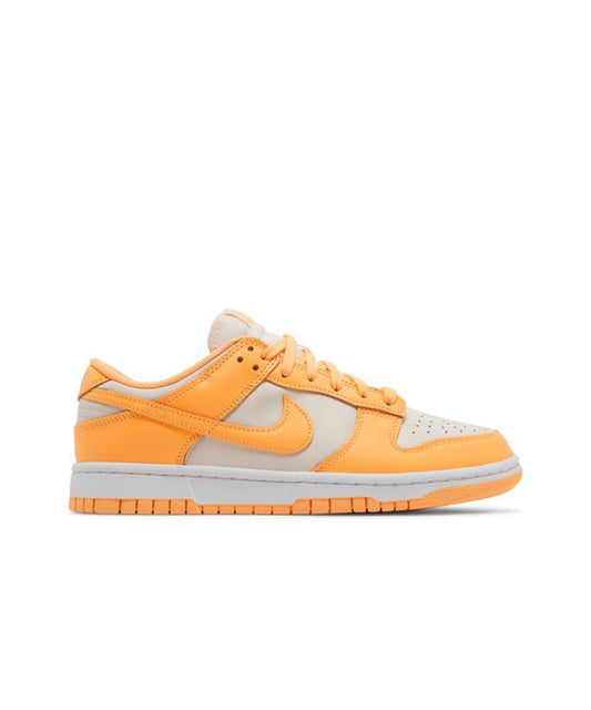 NIKE DUNK LOW PEACH CREAM